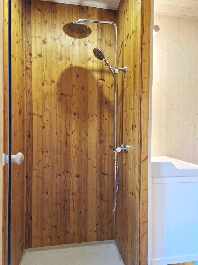 Elulille Maja Mere Laeheduses Lahemaa Ruepes Andineeme Kültér fotó
